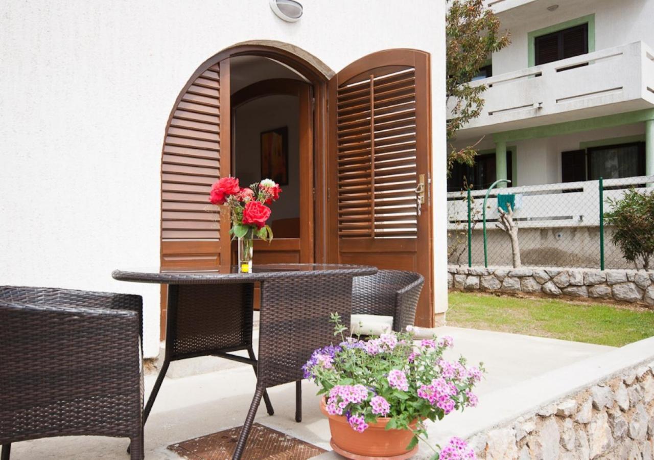 Apartments Bozo Baska  Exterior photo